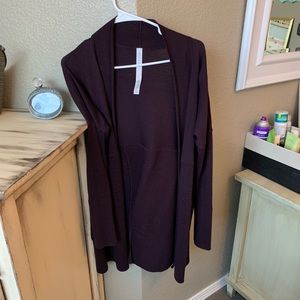 Lululemon sit in lotus wrap II